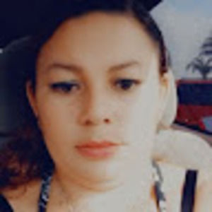 Meet your Posher, Magdalena